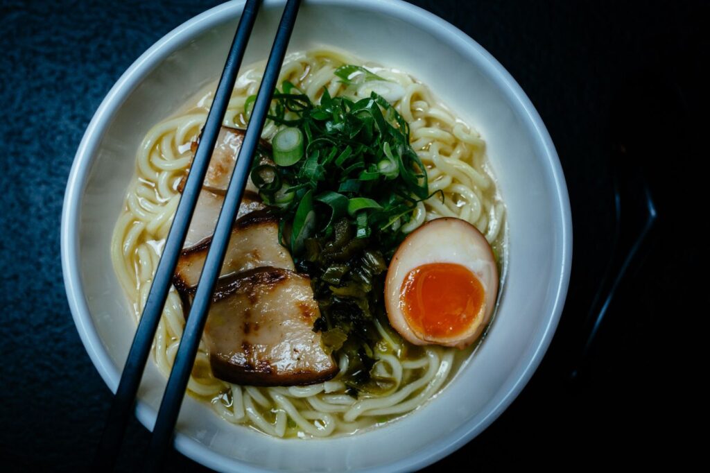 A photo of ramen