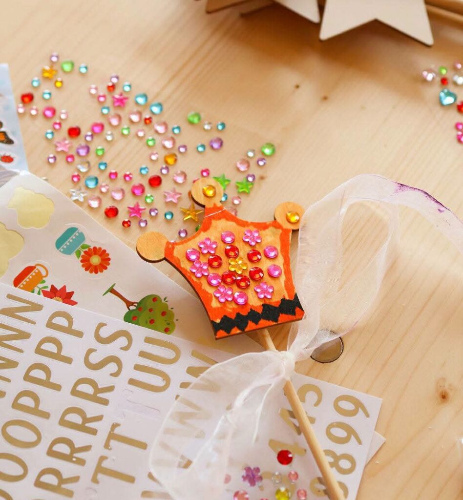 decorating wands for kids crafting workshop